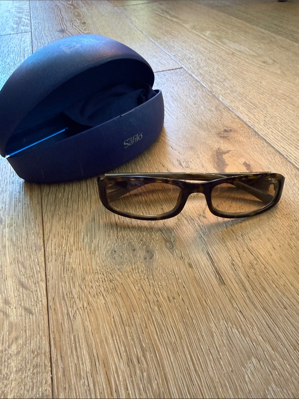 Women’s Tortoiseshell Sunglasses - Brown Lens